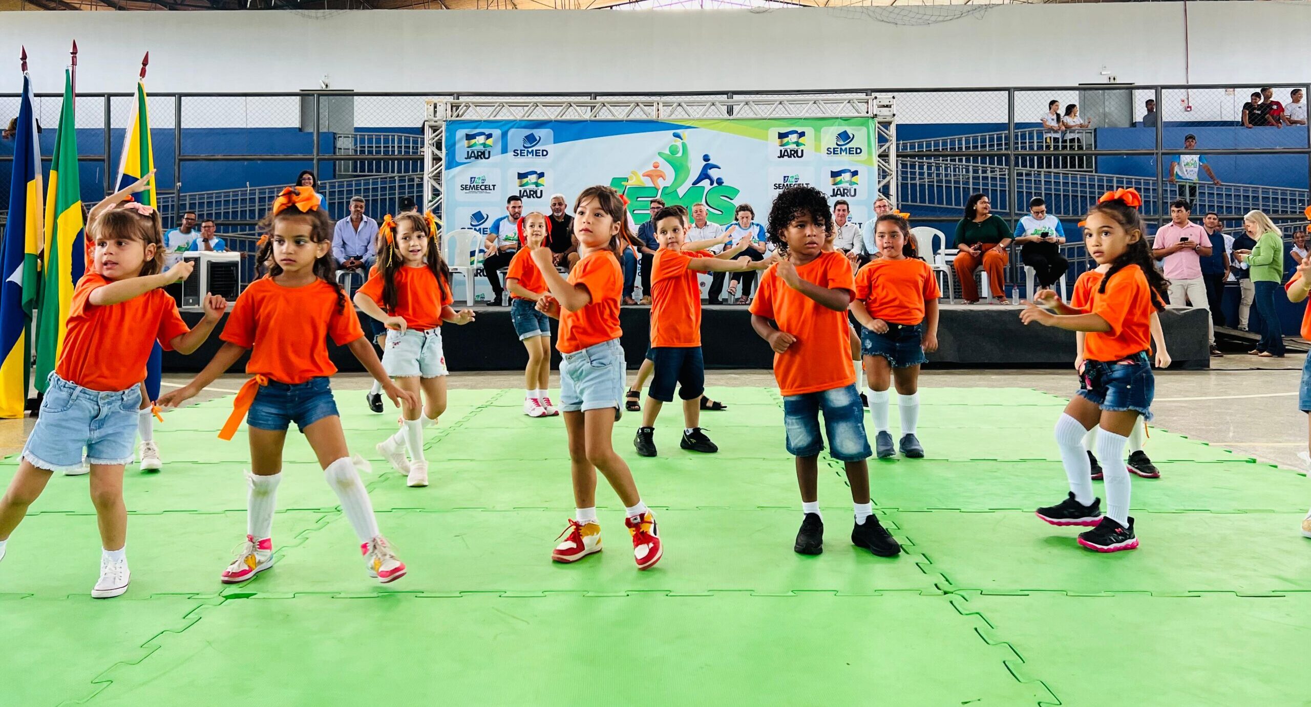 Cerimônia marca início dos Jogos Escolares Municipais em Jaru