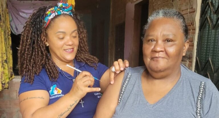 Prefeitura realiza vacinação itinerante para diabéticos, em Porto Velho