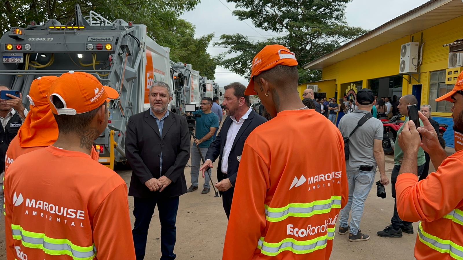 Vereador Everaldo Fogaça destaca assinatura do contrato histórico para coleta de lixo com a Eco Rondônia - Marquise