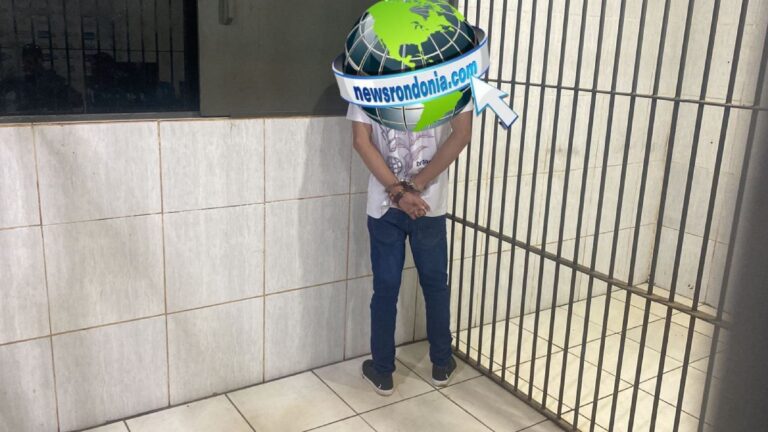 CHAPOLIN: Jovem é preso furtando objetos de caminhonete no centro - News Rondônia