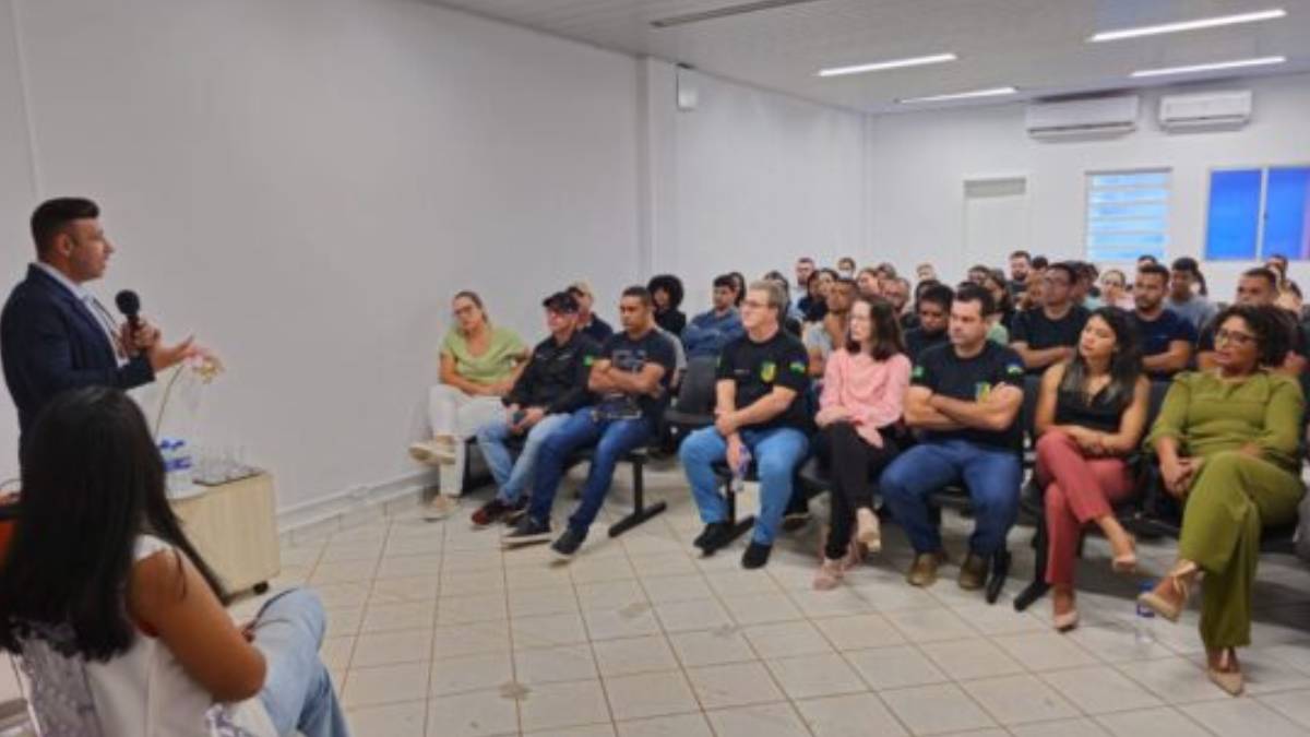 Governo de RO entrega equipamentos de segurança para agentes de segurança socioeducativos
