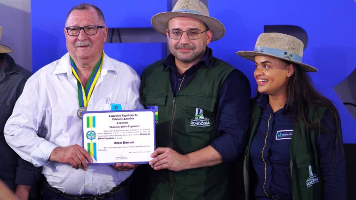 Deputado Marcelo Cruz presta homenagens a Assembleia de Deus em Ji-Paraná e personalidades - News Rondônia Deputado Marcelo Cruz presta homenagens a Assembleia de Deus em Ji-Paraná e personalidades - News Rondônia