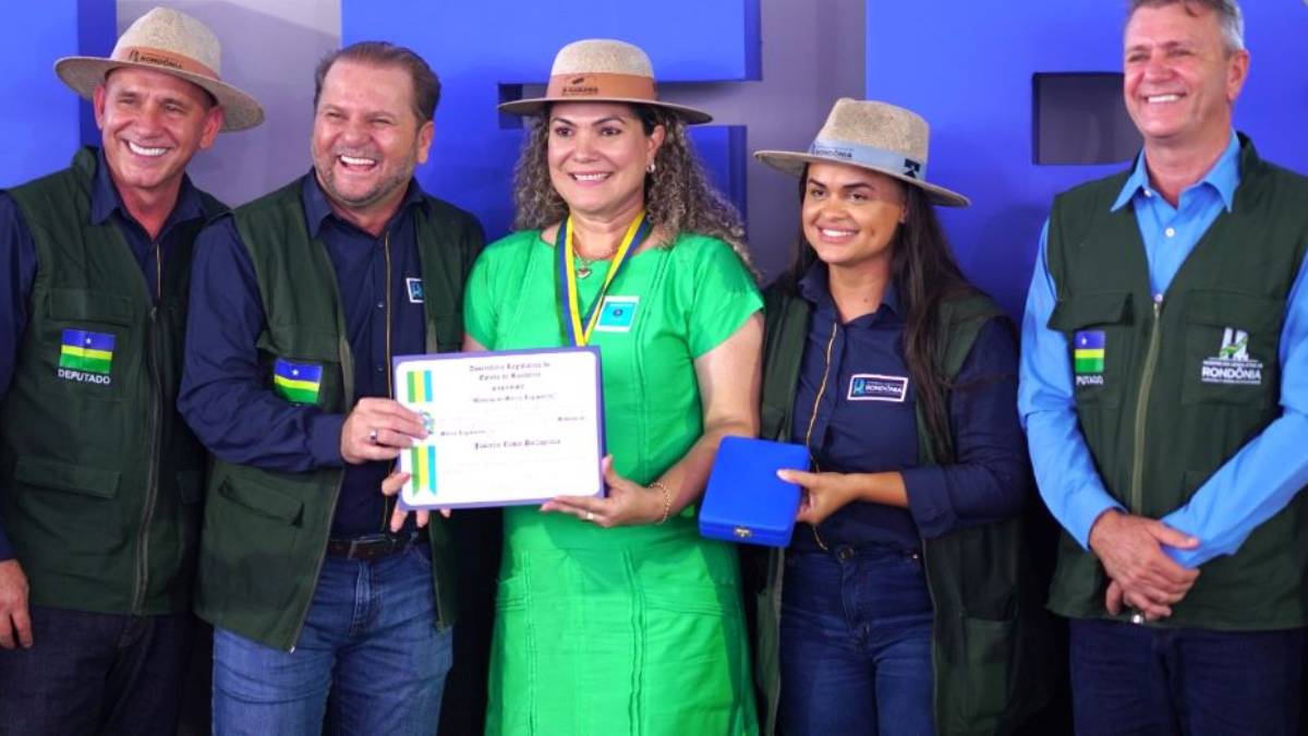 Deputado Marcelo Cruz presta homenagens a Assembleia de Deus em Ji-Paraná e personalidades - News Rondônia Deputado Marcelo Cruz presta homenagens a Assembleia de Deus em Ji-Paraná e personalidades - News Rondônia