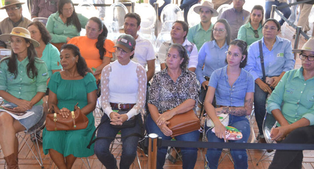 Produtores rurais recebem orientação jurídica durante 11ª Rondônia Rural Show Internacional - News Rondônia