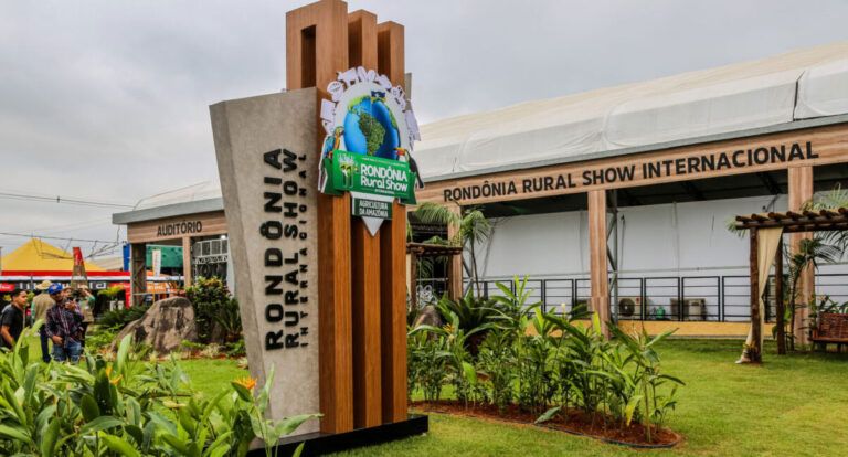 Atendimentos de Regularização Fundiária Rural são realizados durante a Rondônia Rural Show Internacional - News Rondônia