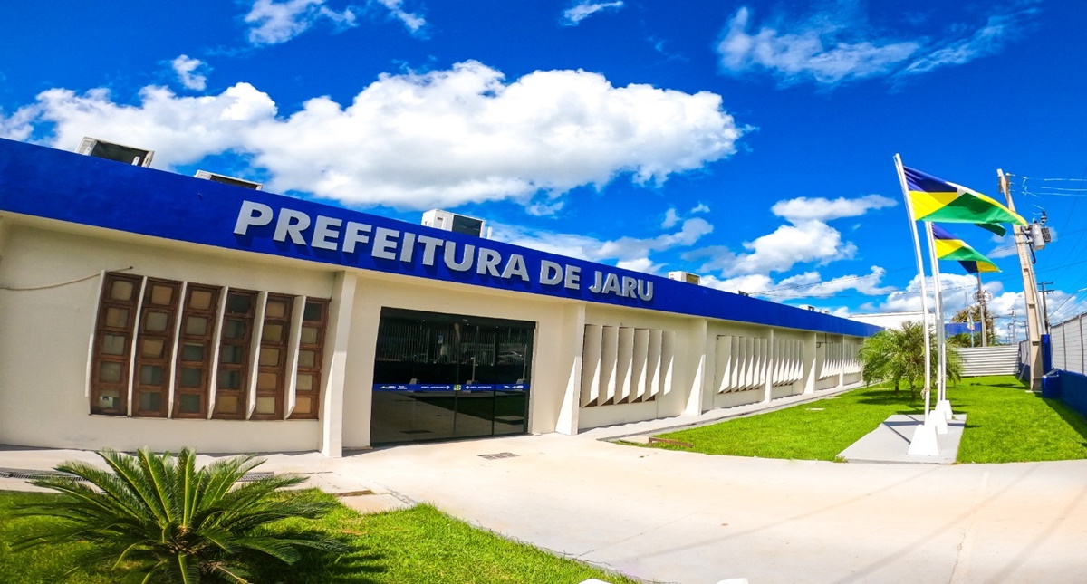 Concurso público: Prefeitura de Jaru convoca aprovados nos cargos de motorista e operador de máquinas pesadas para a prova prática que acontece no próximo domingo, 26