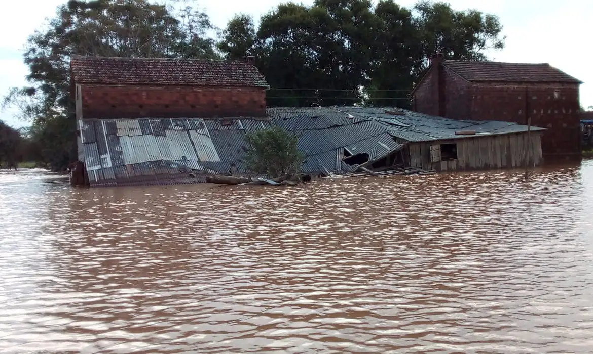 Chuvas no RS: nível do Guaíba fica abaixo de 5 metros