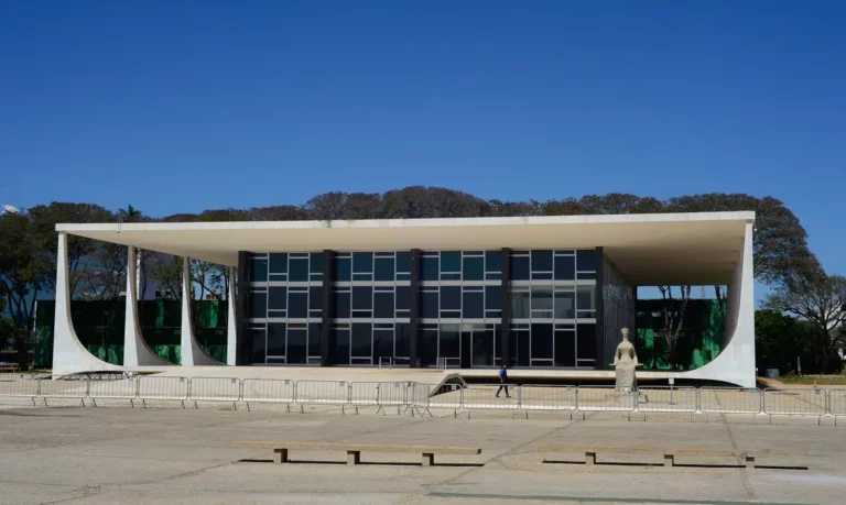 Turma do STF forma maioria para negar ao Flamengo Taça das Bolinhas