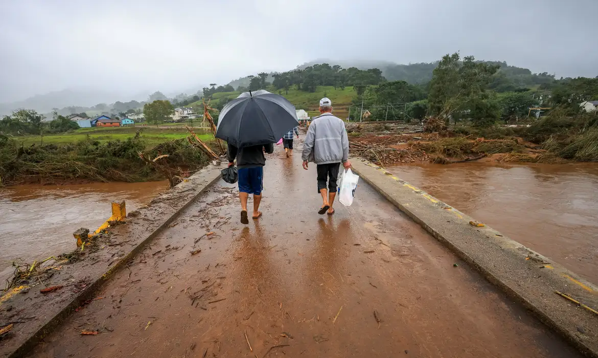 MST tem prejuízo de R$ 90 mi e 420 famílias atingidas por chuvas no RS