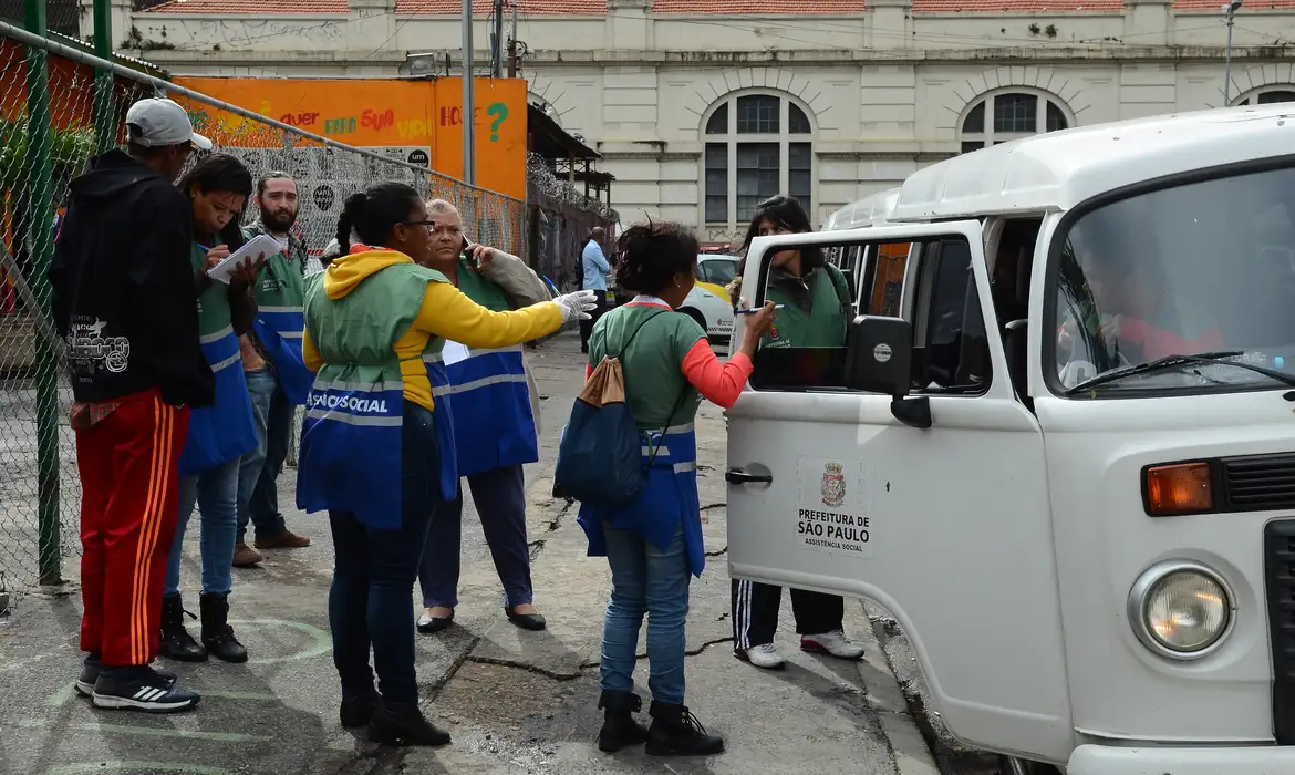 Trabalhadores denunciam violações a direitos humanos na Cracolândia