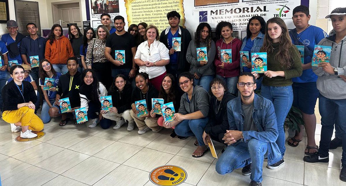 JT de Portas Abertas: Vara do Trabalho de Colorado do Oeste recebe estudantes - News Rondônia