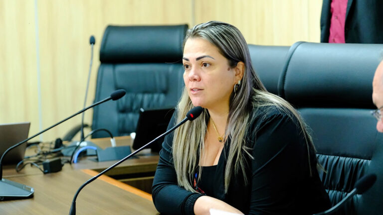 Pedido de informações sobre fila de regulação médica é apresentado por Cláudia de Jesus - News Rondônia