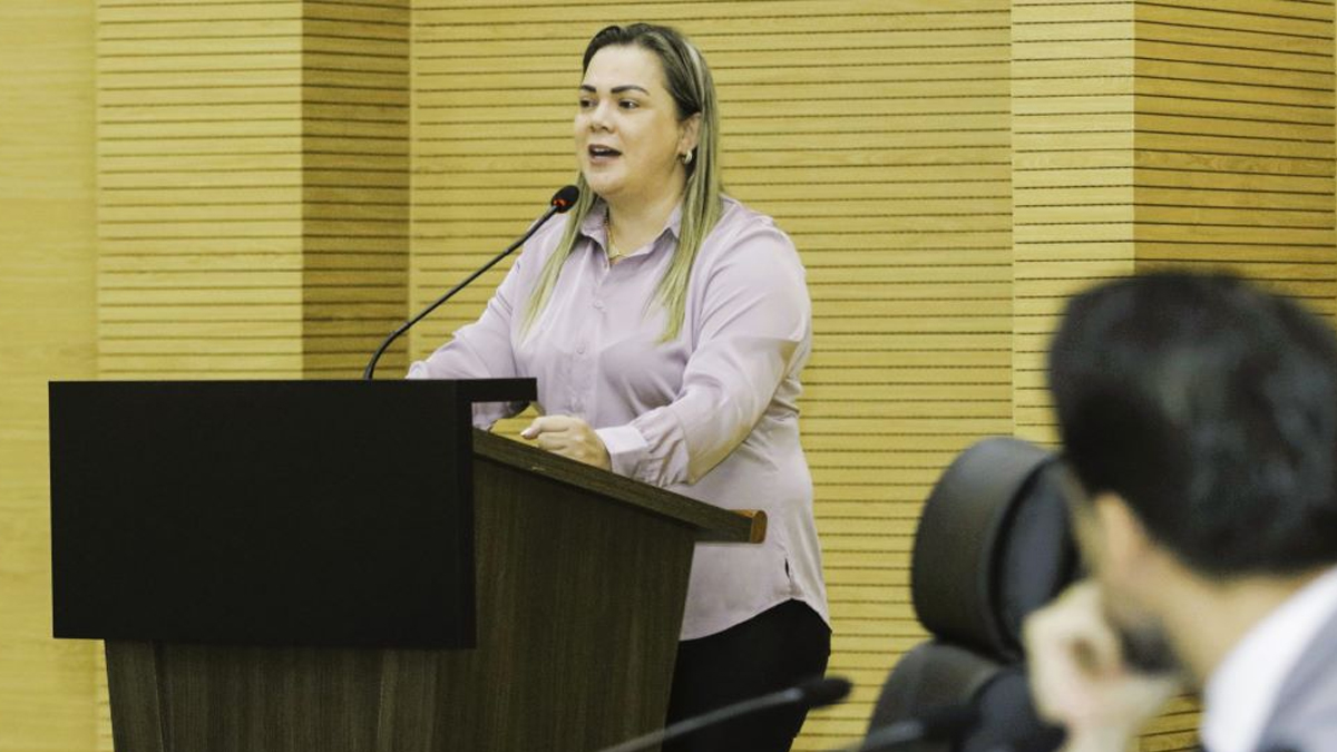 Deputados aprovam lei de Cláudia de Jesus que institui o dia estadual pelo fim do feminicídio - News Rondônia