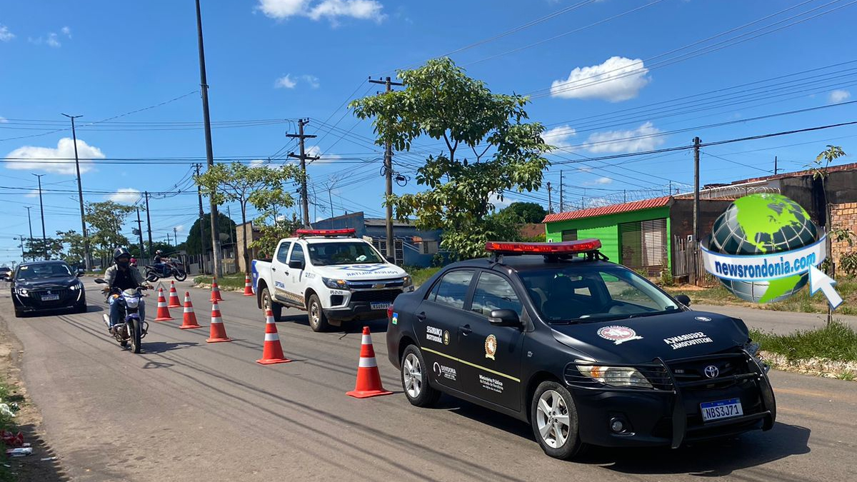 Viatura do MP se envolve em acidente no centro - News Rondônia