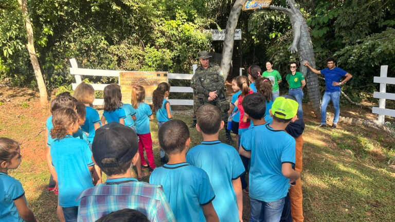 Alunos participam de atividades ambientais em Trilha Ecológica Educativa - News Rondônia