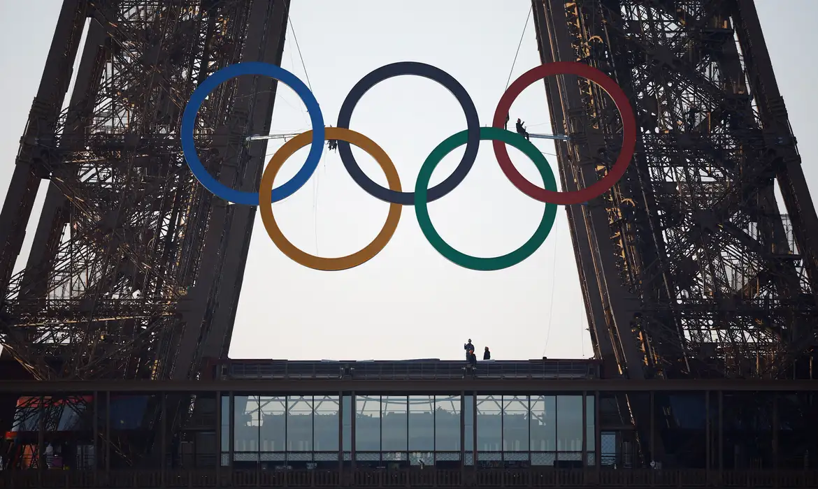 Atletas enfrentarão riscos com calor em Paris, diz relatório ambiental
