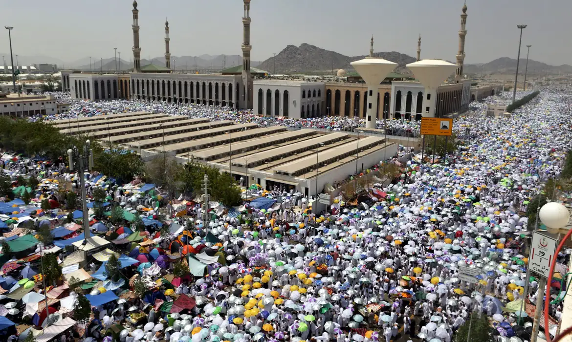 Número de mortos na grande peregrinação a Meca ultrapassa mil