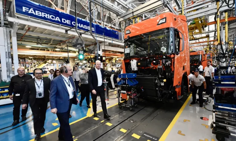 Alckmin destaca investimento de R$ 2 bilhões anunciado pela Scania