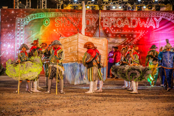 “Essência: Um Sonho de Amor” é tema da Girassol das Três Marias para o Arraial Flor do Maracujá - News Rondônia