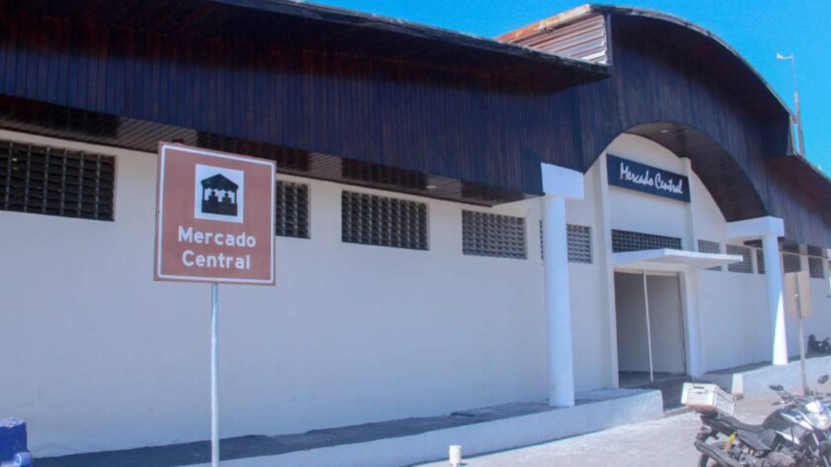 Placas de sinalização turística começam a ser instaladas em Rondônia