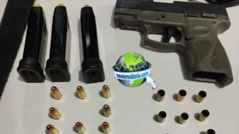 EMBRIAGADOS: PM recebe denúncia e prende dupla armada após disparos em frente a conveniência