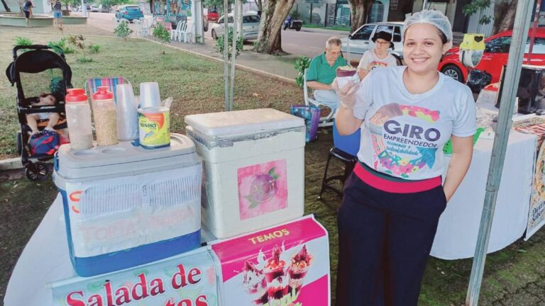 Feira de artesanato percorre pontos turísticos e órgãos públicos nesta semana