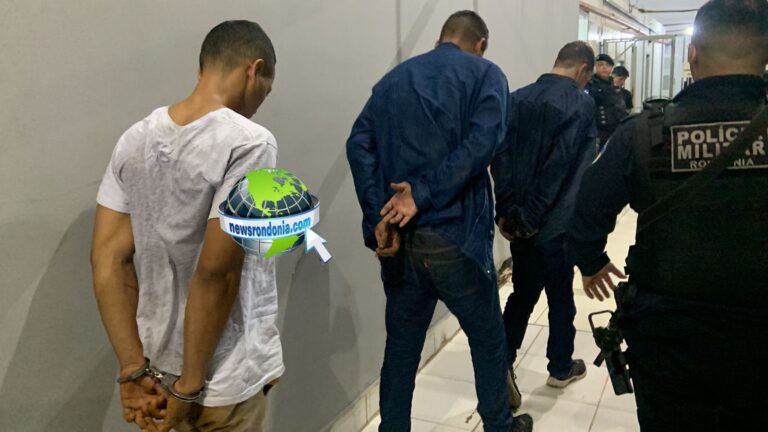 Durante perseguição e troca de tiros com a PM, dois bandidos são baleados e três presos 