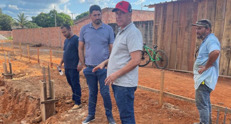 Presidente da Câmara Márcio Pacele fiscaliza obras em Vista Alegre e Nova Califórnia, na Ponta do Abunã