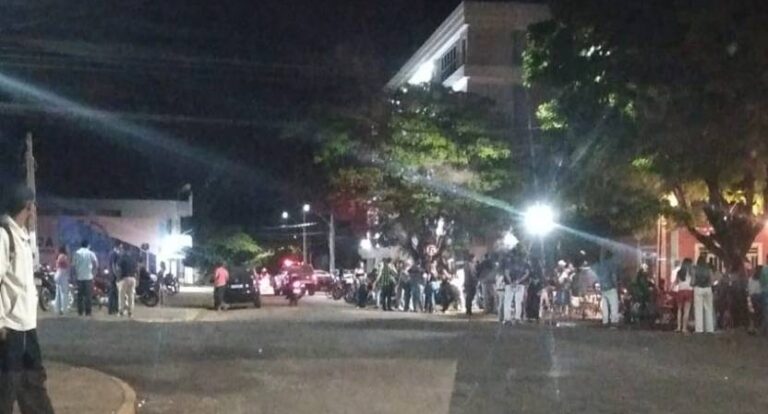 Policial flagra homem armado em point de jovens em Vilhena