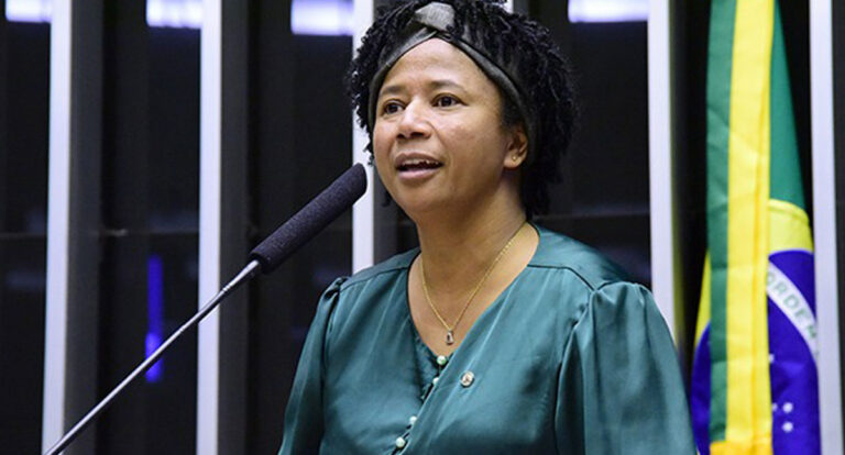 Sob relatoria de Silvia Cristina, Comissão aprova PL que institui o "Dia do Autocuidado" - News Rondônia