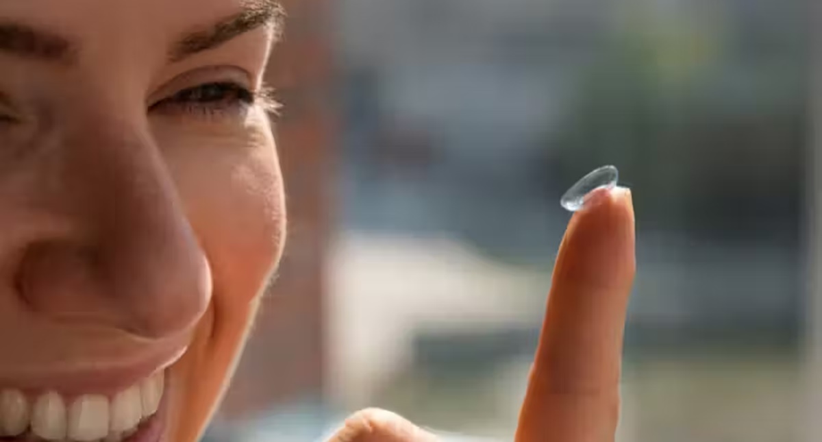 Chega ao Brasil lente inédita que corrige astigmatismo e vista cansada ao mesmo tempo