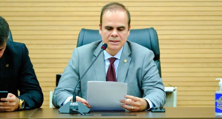 Alan Queiroz realiza sessão solene em homenagem à arquidiocese de Porto Velho
