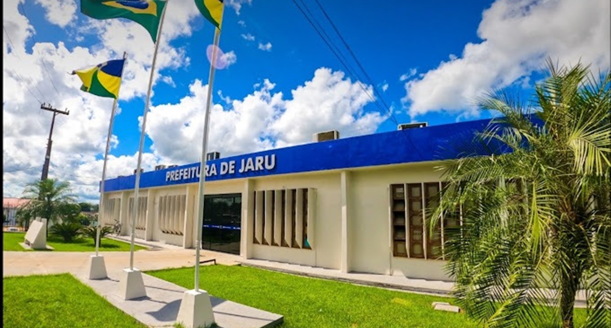 Prefeitura de Jaru convoca 19 profissionais aprovados para vários cargos no último concurso público