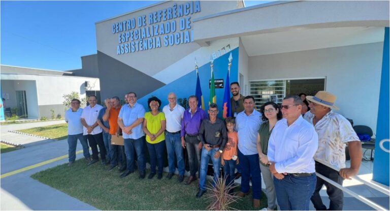 Deputada Sílvia Cristina destinou emenda e CREAS de Machadinho do Oeste é entregue à população