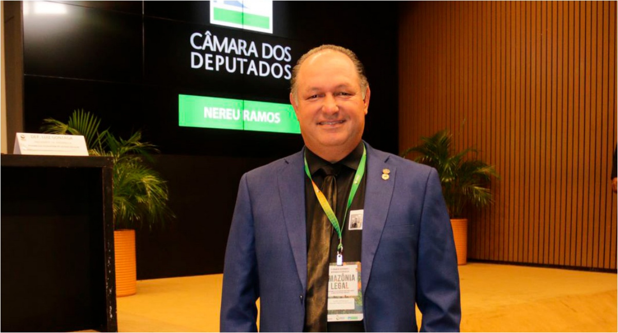 Deputado Pedro Fernandes discute regularização de terras durante reunião do Parlamento Amazônico em Brasília