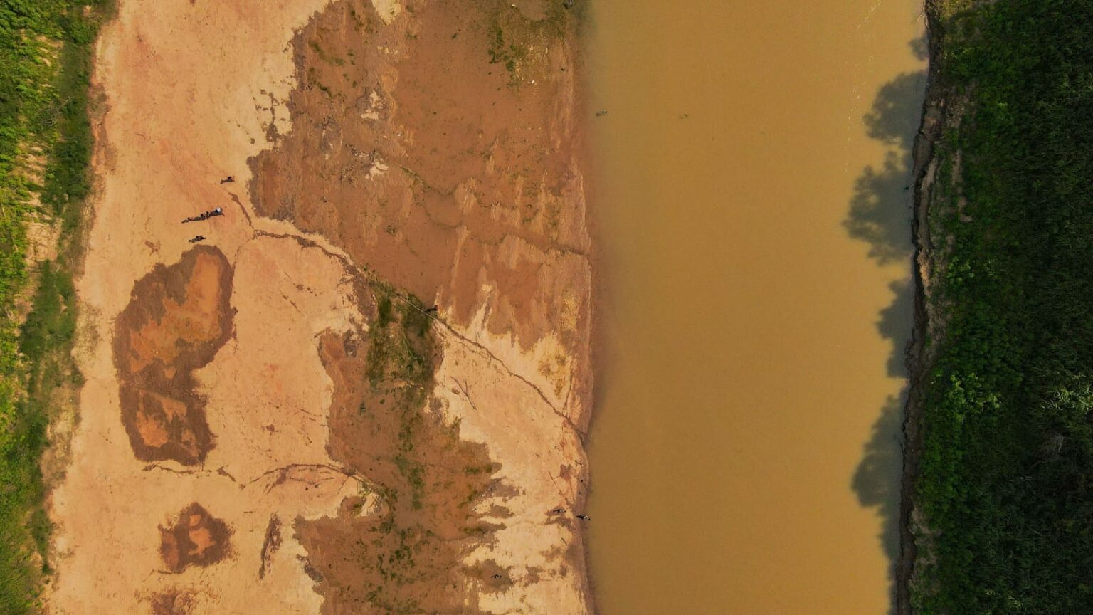 Não é Apenas o Rio Madeira: Escassez de Chuvas Coloca Rio Branco em Alerta - News Rondônia Não é Apenas o Rio Madeira: Escassez de Chuvas Coloca Rio Branco em Alerta - News Rondônia