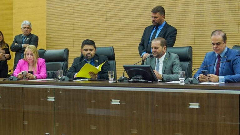 Assembleia Legislativa aprova criação de Superintendências Regionais de Educação - News Rondônia