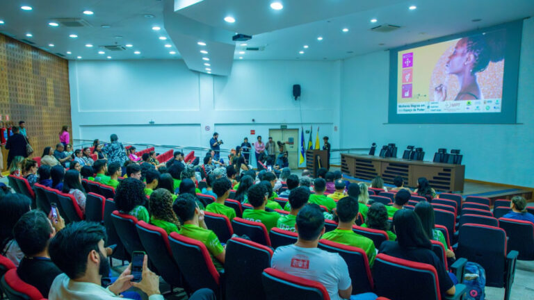 Evento “Mulheres Negras em Espaços de Poder” debate desafios enfrentados - News Rondônia