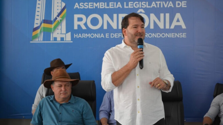 Deputado Alex Redano enaltece papel da Agroari dentro da Expoari - News Rondônia