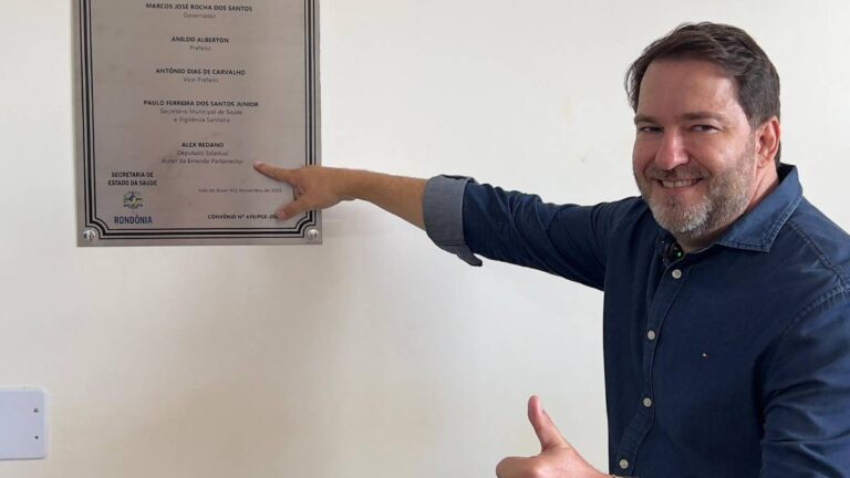 Alex Redano vistoria reformas e melhorias asseguradas por emendas em Vale do Anari - News Rondônia