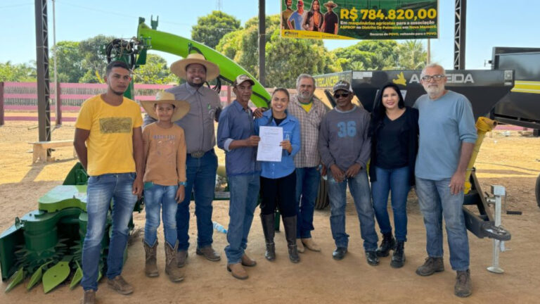 Emenda de Dra. Taíssa beneficia produtores rurais de Nova Mamoré com novos maquinários - News Rondônia