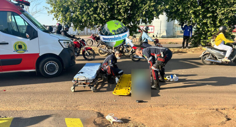 Colisão entre motos deixa dois feridos em frente ao DB em Porto Velho