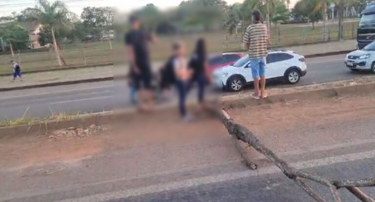 NEWS URGENTE: Moradores fecham BR-364 em dois pontos em Porto Velho - News Rondônia
