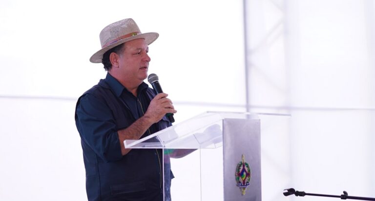 Pedro Fernandes celebra aprovação de projeto de lei que facilita o licenciamento ambiental