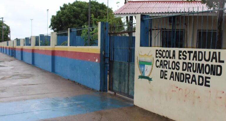Dra Taíssa solicita contratação de professores para escola estadual em Candeias do Jamari