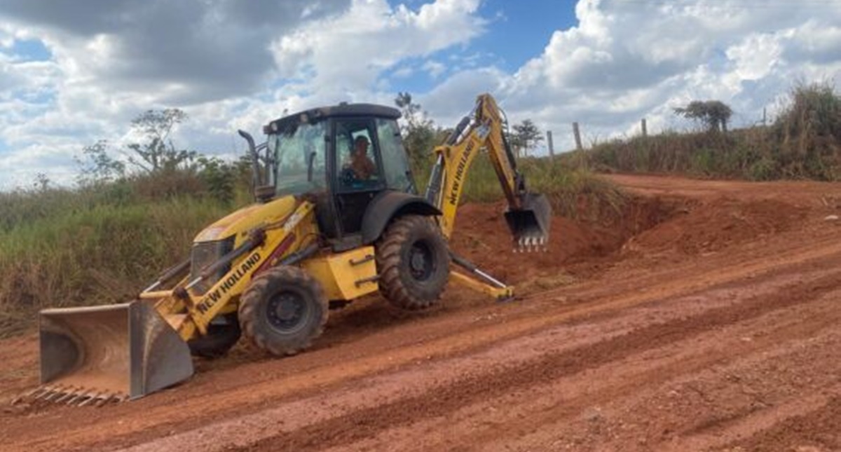 Serviço de manutenção da RO-383 é iniciado no trecho entre Alta Floresta d’Oeste e o distrito de Nova Gease - News Rondônia Serviço de manutenção da RO-383 é iniciado no trecho entre Alta Floresta d’Oeste e o distrito de Nova Gease