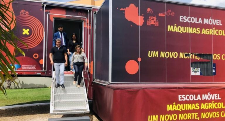 Dra. Taíssa solicita cursos profissionalizantes por meio da Escola Móvel do Idep em Porto Velho - News Rondônia