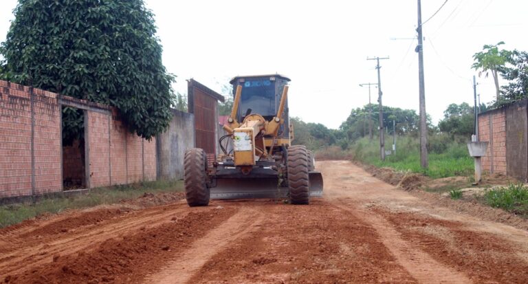 Prefeitura de Porto Velho realiza recuperação de estradas no setor chacareiro