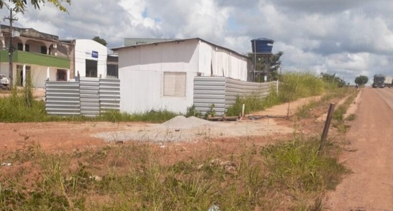 Seosp informa Dra. Taíssa sobre desafios para finalização de praça em Extrema - News Rondônia