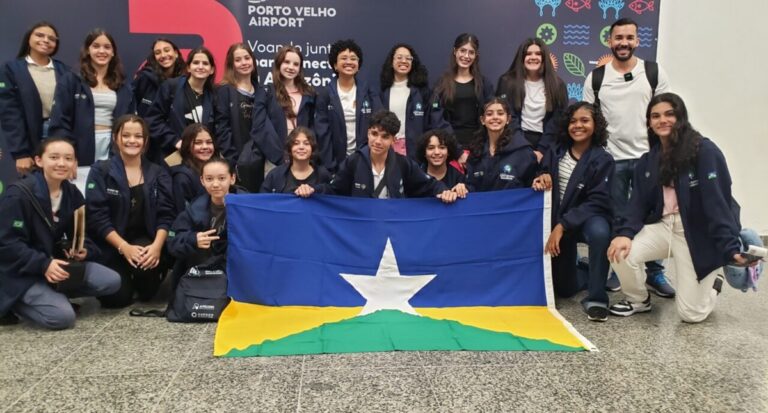 Professores e estudantes de Rondônia embarcam para intercâmbio na Inglaterra